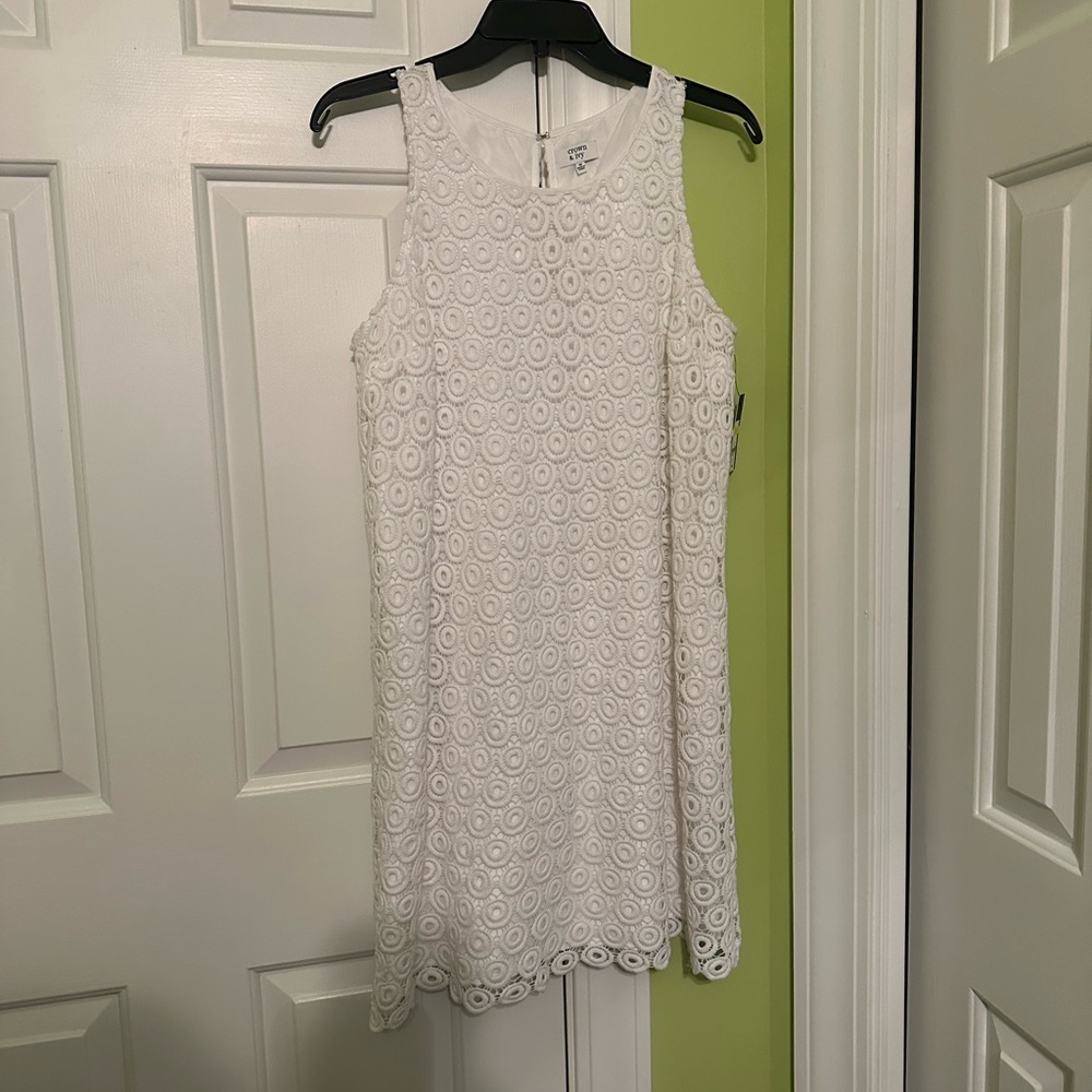 NWT Crown & Ivy White Sleeveless Eyelet Lace Dress Size Medium